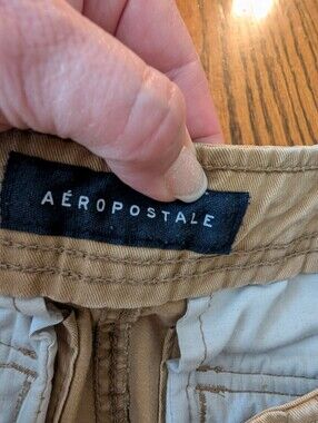 Aeropostale Mens Tan Cargo Shorts